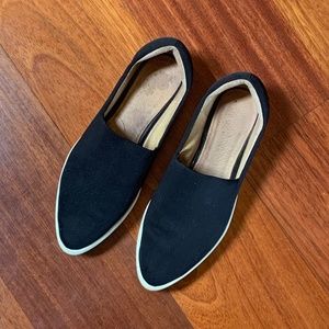 J/Slides Black and White Slip-On Sneaker - 7.5
